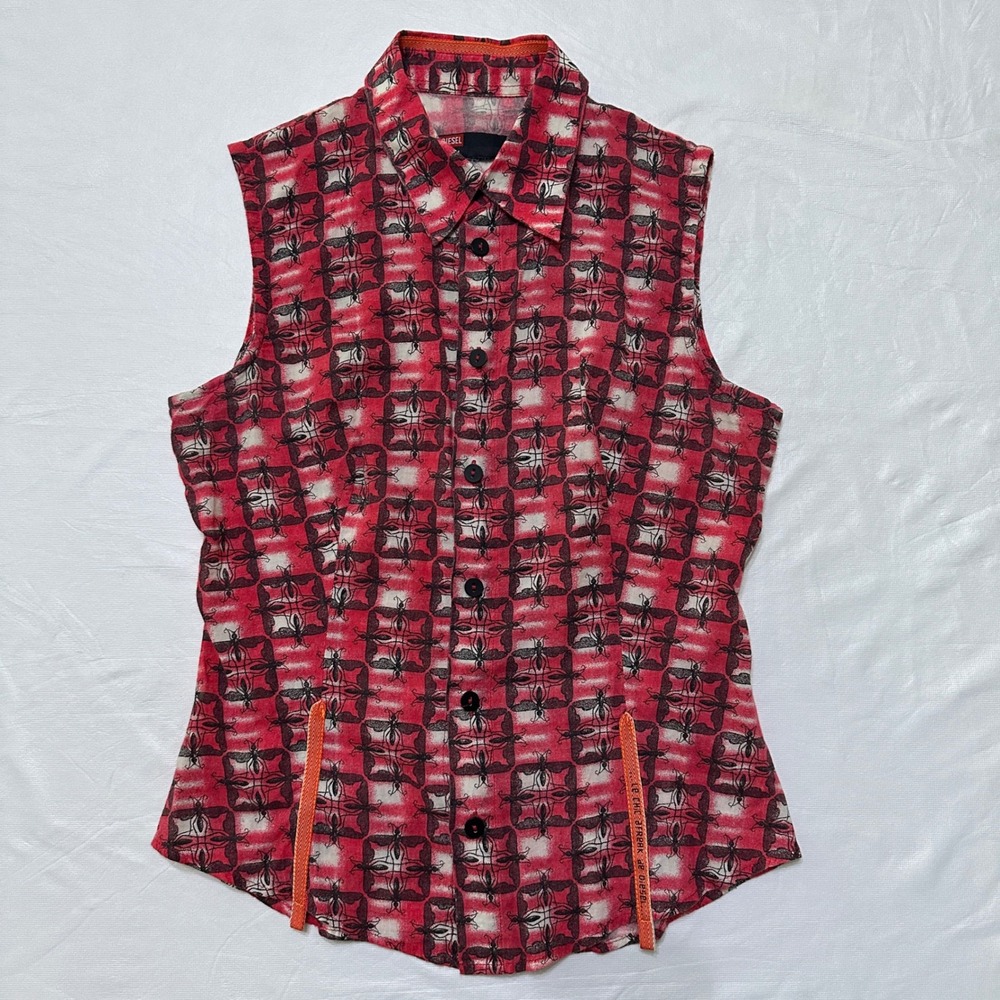 Vintage Insect Print Sleevless Button Up Shirt M Red Bug Graphic Grunge Goth Y2K